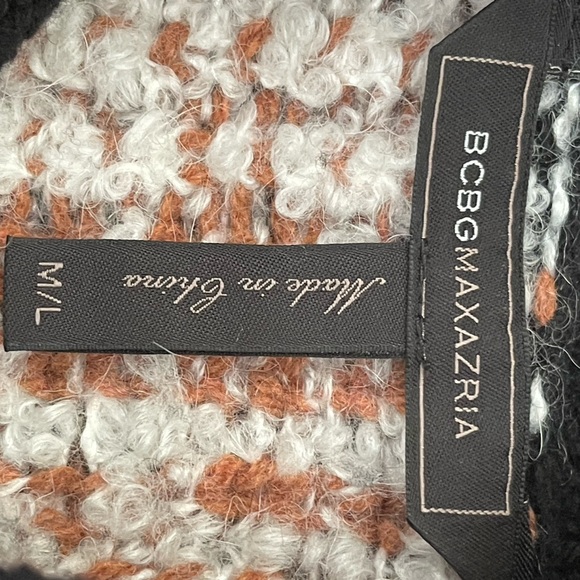 BCBGMAXAZRIA turtle neck tunic w/fringe. Woven beautiful, dramatic. EUC - Picture 4 of 7